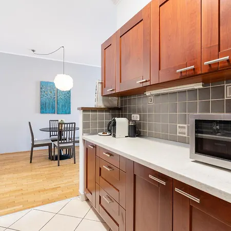 Kaz52 With Balcony Budapeszt