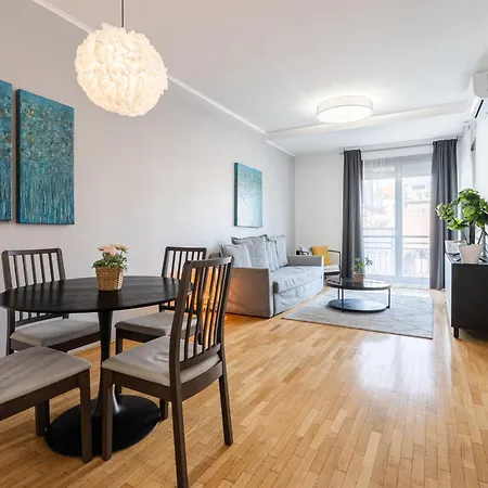 Апартаменты Kaz52 With Balcony Будапешт