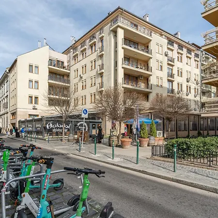 Kaz52 With Balcony Апартаменты *